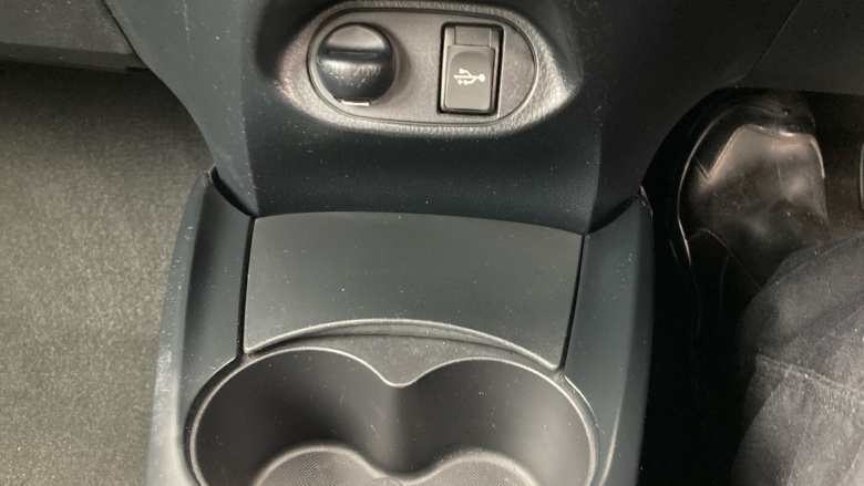 Toyota Yaris 1.5 Hybrid Icon 5dr CVT Hybrid Hatchback